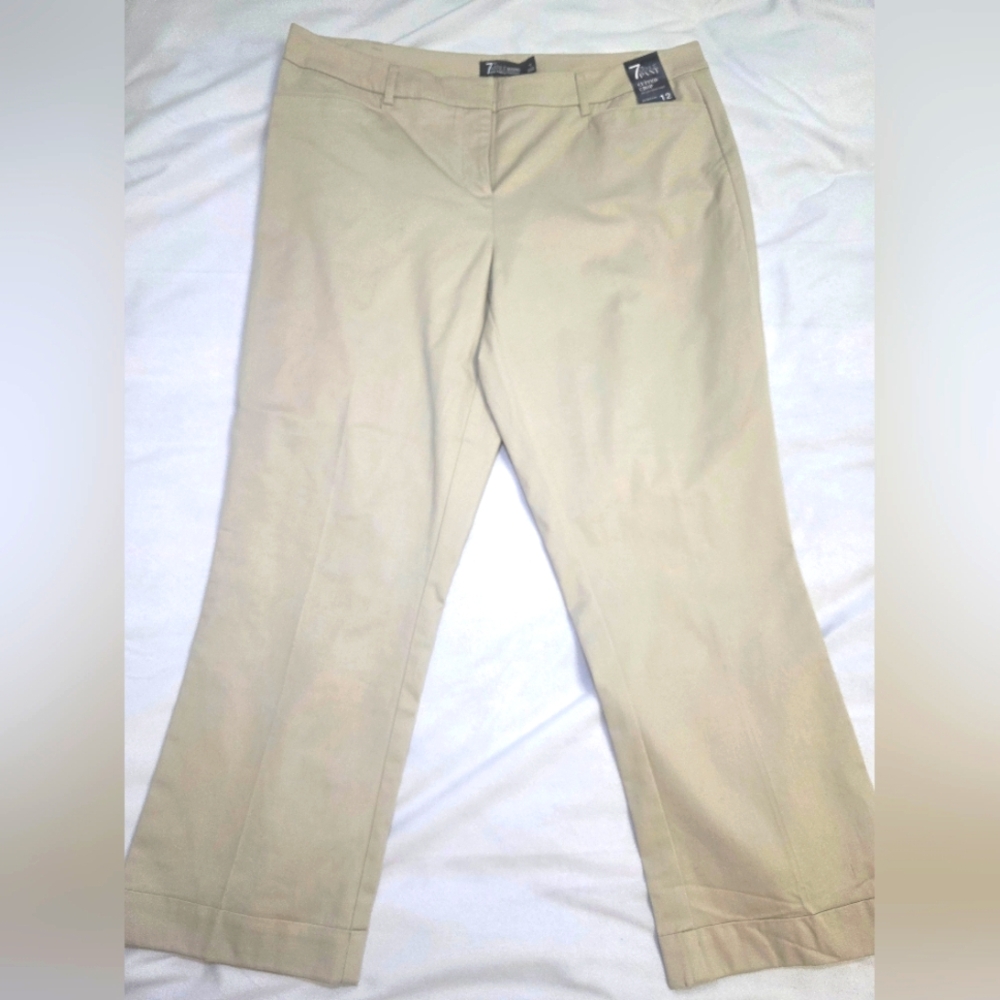 New York & Co 7th Avenue Cuffed Crop Stretch Pants- Size 12  NWT